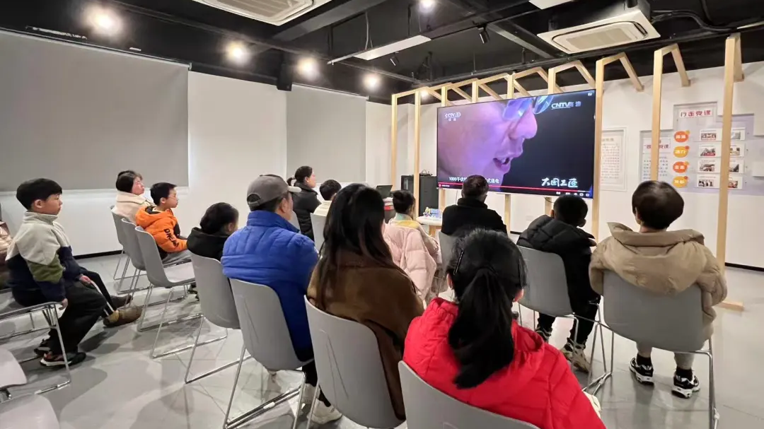 640 (2).png 640 (2).png